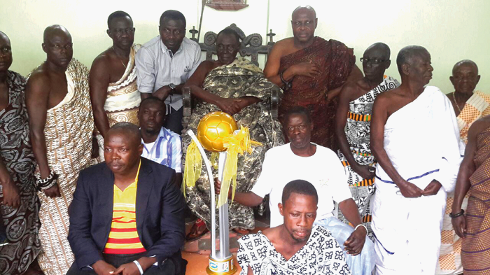 Nana Afari Yeboah Gyan II, Chief of Obo, receives the trophy and officials of the FA Cup committee Nana Afari Yeboah Gyan II, Chief of Obo, receives the trophy and officials of the FA Cup committee